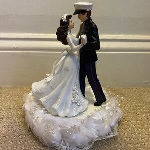 Marine Corps wedding cake topper